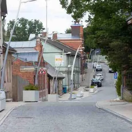 Very Lovely Old Down Place Close To Castle Apartment *